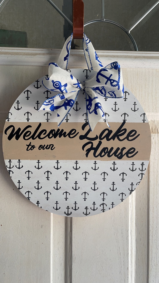 Welcome to the lake house image 0